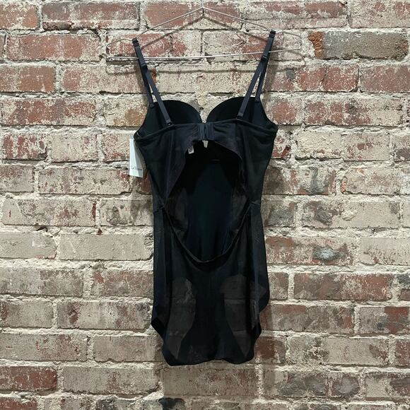 NEW Le Mystere Infinite Edge Black Bodysuit Size 32C - Picture 5 of 10
